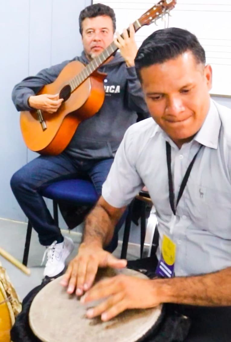 Sonidos para la construcción de paz